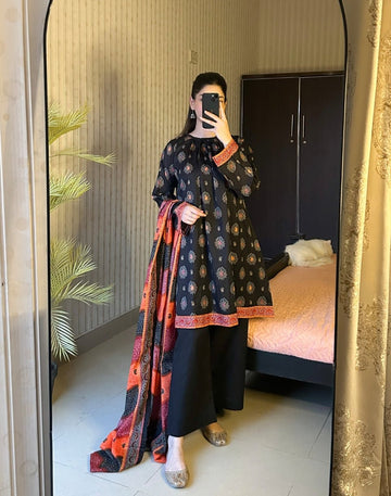 Summer Printed Lawn 3pc